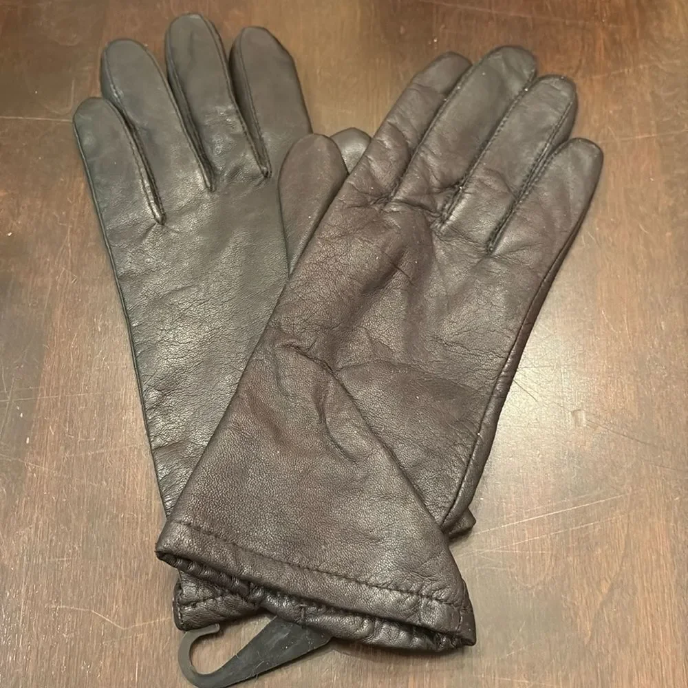 Vintage Black Leather Gloves 7
